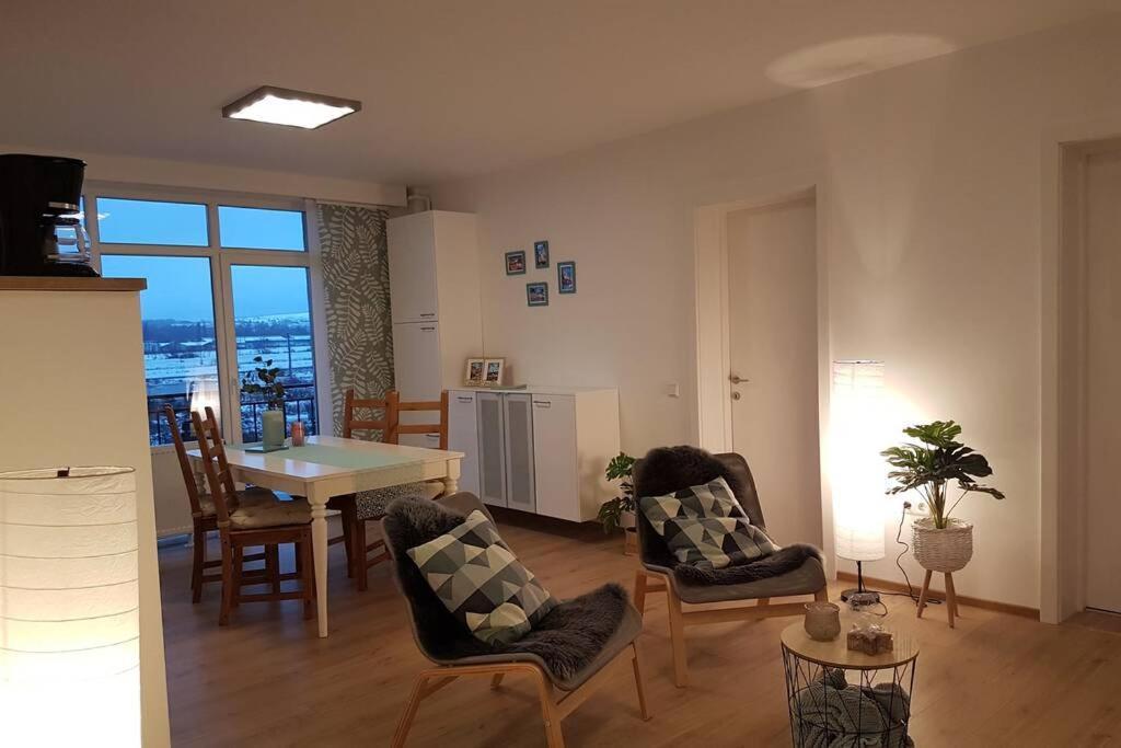 Living Home, Apartament Cu Doua Dormitoare Si Doua Bai Cisnădie Buitenkant foto